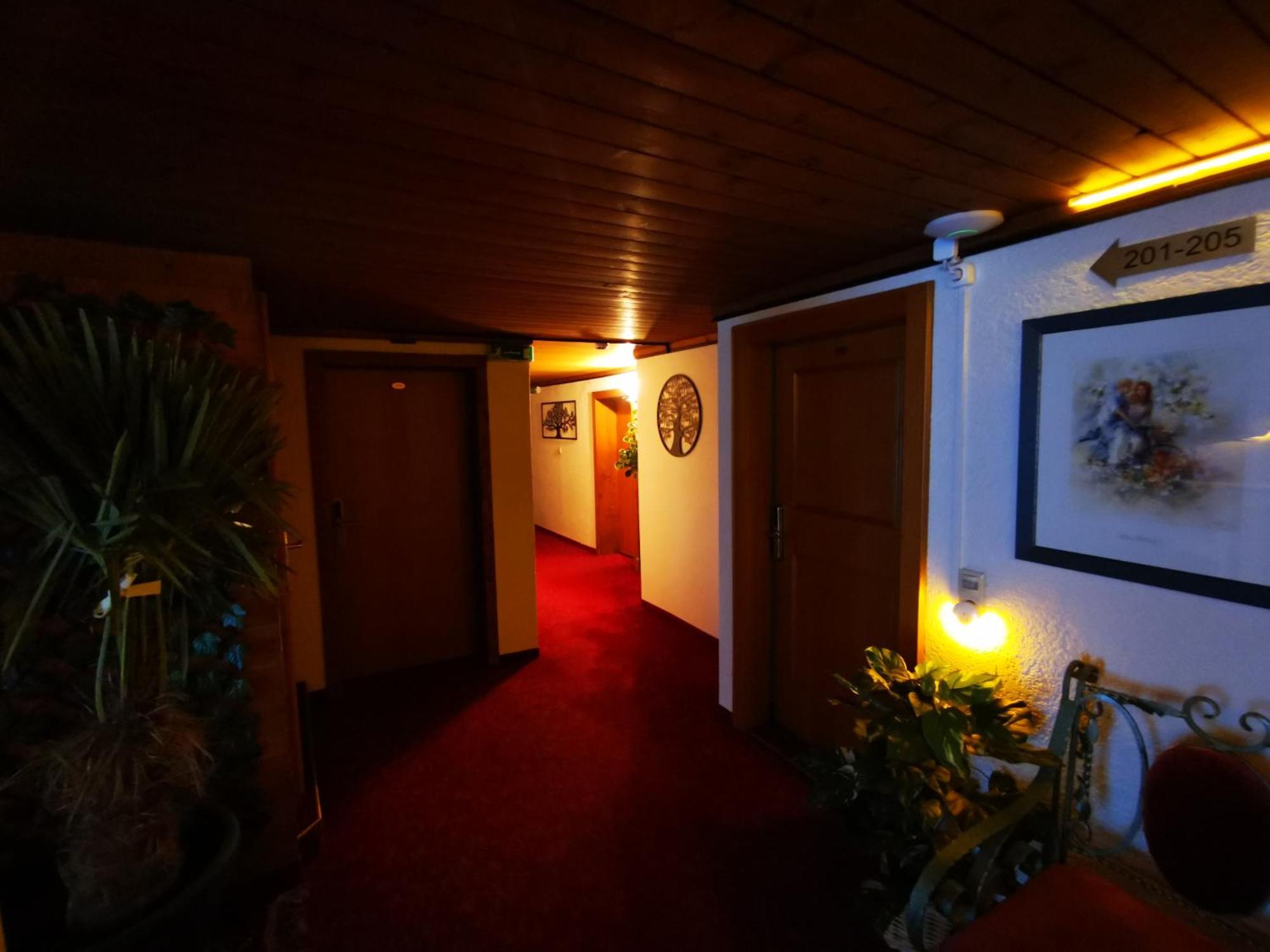 Gasthof Geronimo Weissbach bei Lofer Luaran gambar