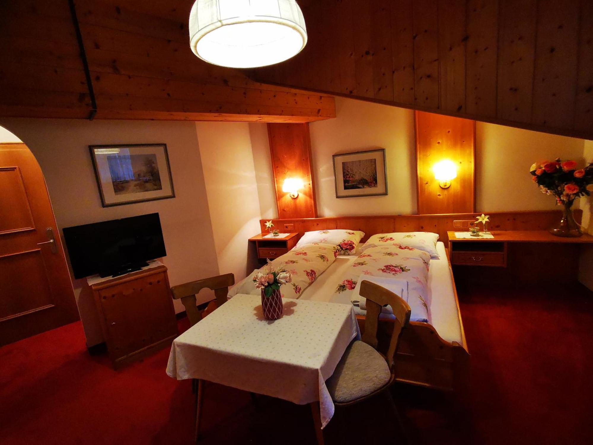 Gasthof Geronimo Weissbach bei Lofer Luaran gambar