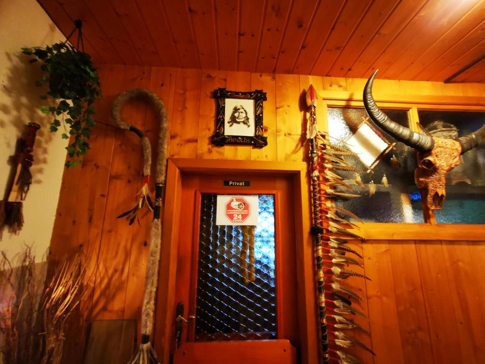 Gasthof Geronimo Weissbach bei Lofer Luaran gambar